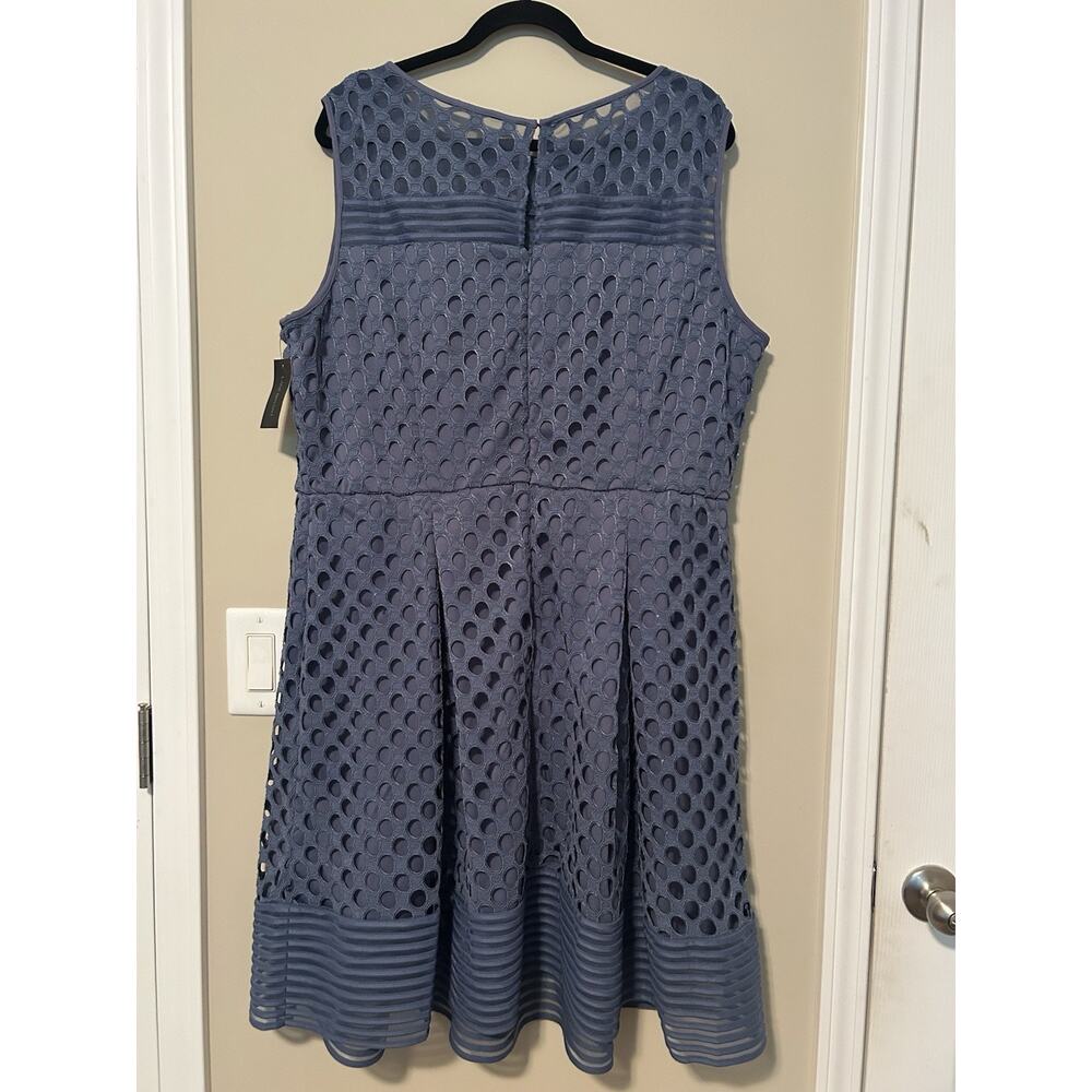 Lane Bryant Textured Blue Midi Dress - Picture 2 of 9